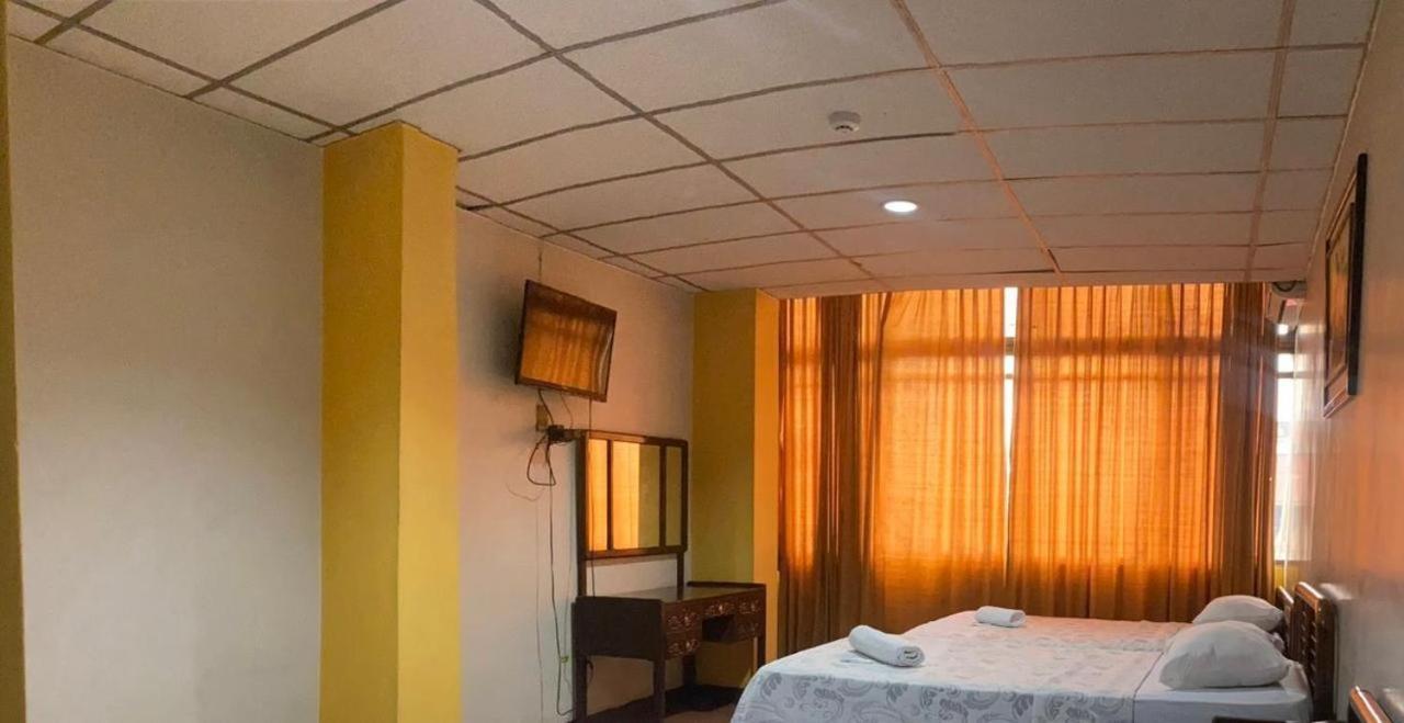 Hotel Andes Inn Guayaquil Exterior photo